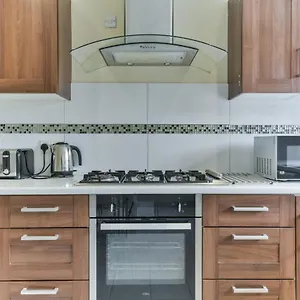 Royal Living Properties Holiday home